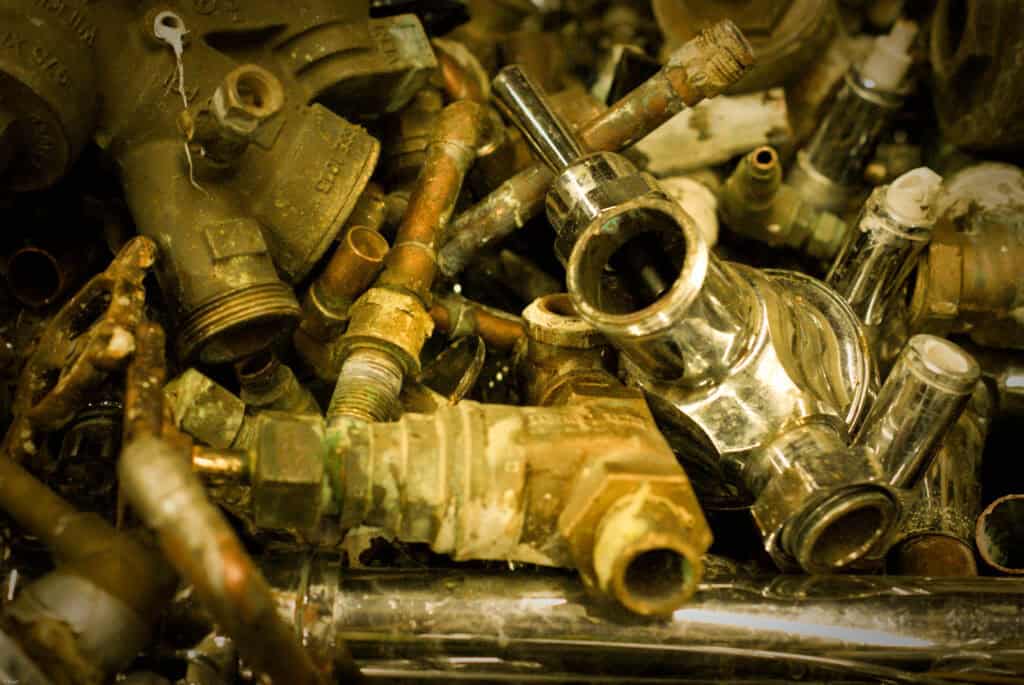 Recycling metal scrap for tradies and builders.